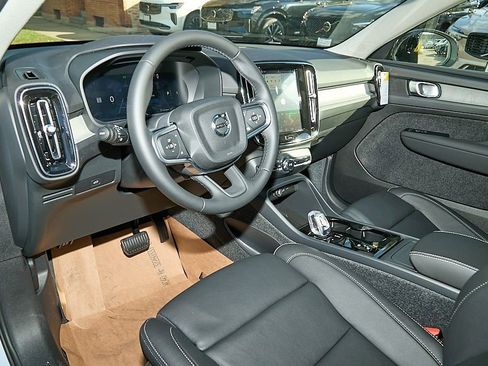 New 2026 Volvo XC40 B5 Plus w/ Protection Package Premier image 12