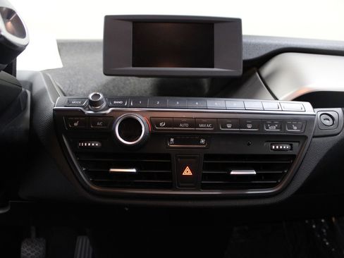 Used 2018 BMW i3 w/ Range Extender image 22