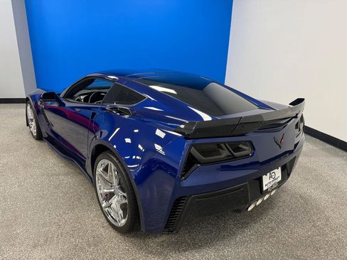 Used 2016 Chevrolet Corvette Z06 w/ 2LZ Preferred Equipment Group RWD image 36