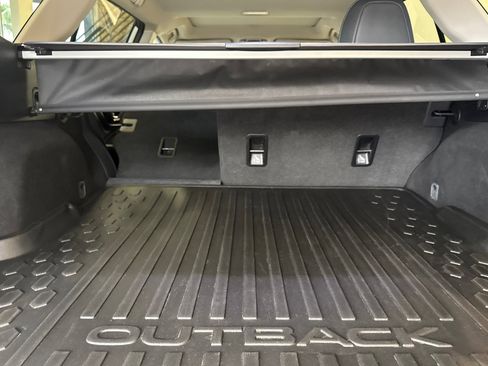 Certified 2025 Subaru Outback Onyx Edition image 14