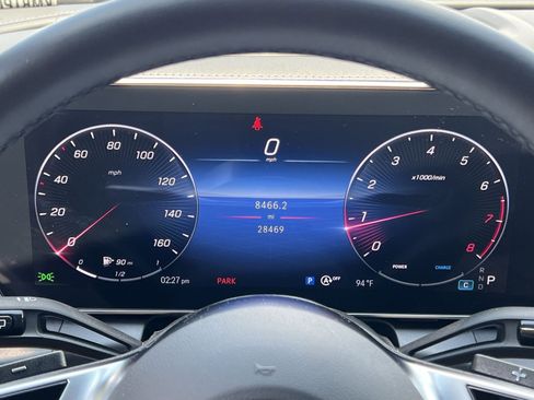Used 2023 Mercedes-Benz GLC 300 4MATIC image 22