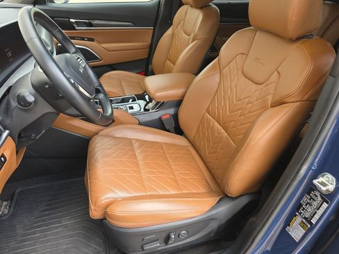 Used 2025 Kia Telluride SX Prestige X-Pro AWD/4WD image 8