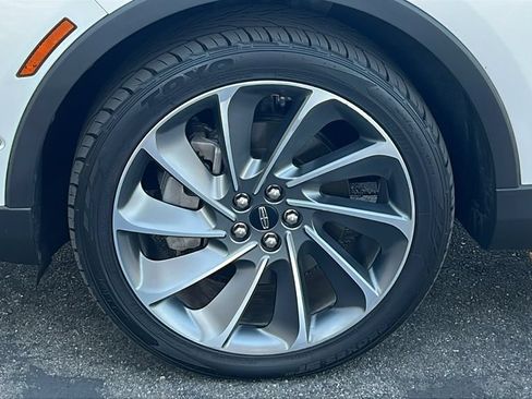 Used 2022 Lincoln Nautilus Reserve w/ Equipment Group 202A AWD/4WD image 8