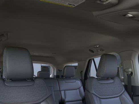 New 2026 Ford Explorer Active image 19
