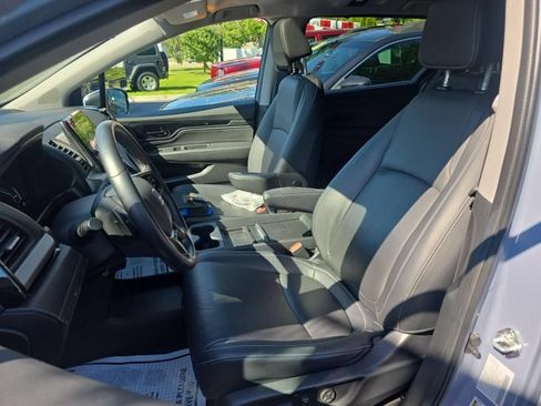 Used 2024 Honda Odyssey Touring image 11