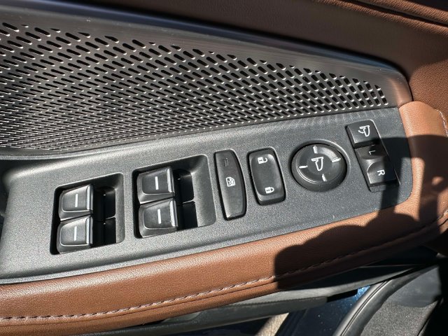 Used 2024 Acura MDX w/ Technology Package AWD/4WD image 25