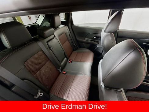 Used 2025 Nissan Kicks SR FWD image 26