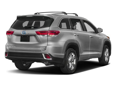 Used 2017 Toyota Highlander XLE AWD/4WD image 2