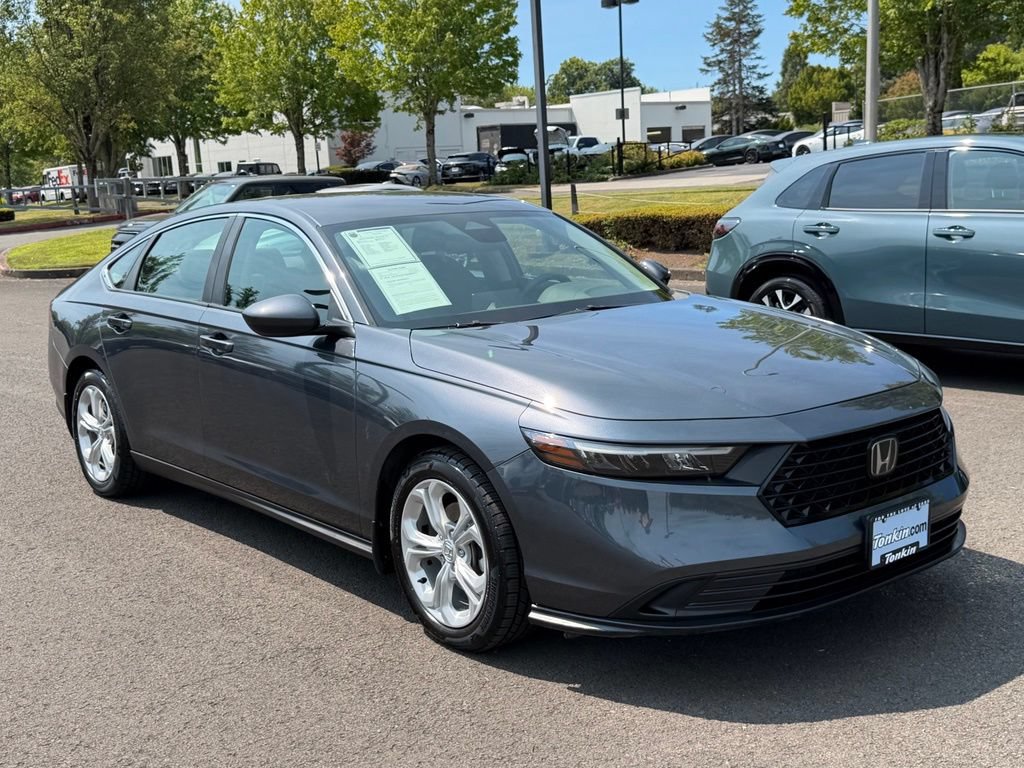 Used 2023 Honda Accord LX image 2