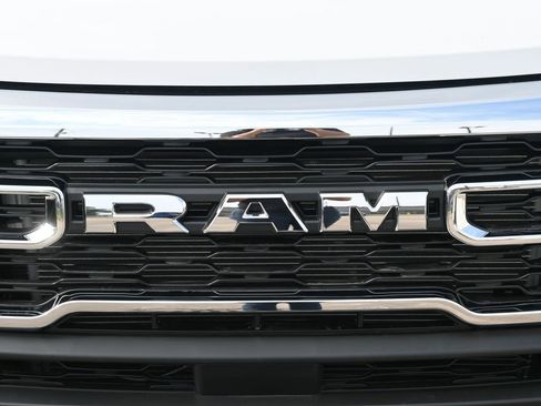 New 2025 RAM ProMaster 2500 w/ Quick Order Package 22G SLT image 9