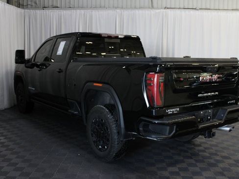 Used 2024 GMC Sierra 2500 AT4 w/ AT4 Premium Plus Package image 4