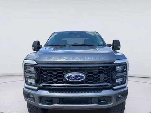 Used 2024 Ford F250 XLT w/ XLT Premium Package AWD/4WD image 2