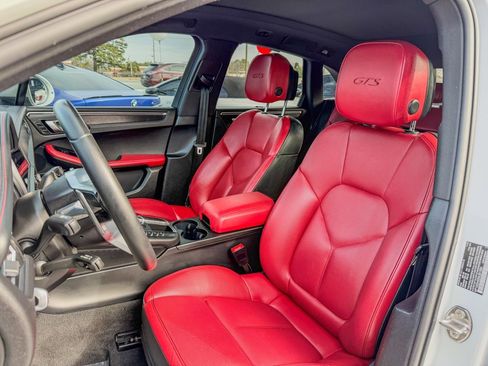 Used 2021 Porsche Macan GTS image 16