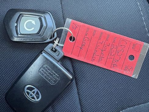 Used 2021 Toyota Tundra SR5 image 27