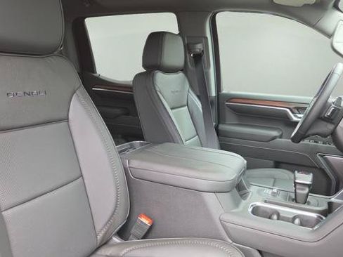New 2026 GMC Sierra 1500 Denali w/ Technology Package AWD/4WD image 17