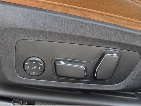 Used 2026 BMW 430i Coupe w/ M Sport Package RWD image 22