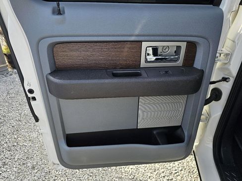 Used 2013 Ford F150 Lariat w/ Luxury Equipment Group AWD/4WD image 18