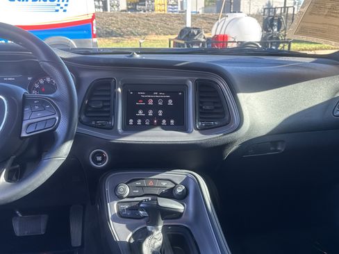 Certified 2023 Dodge Challenger SXT w/ Blacktop Package image 31