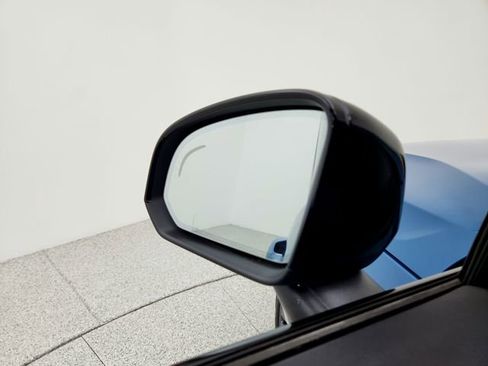 Used 2023 Volvo XC40 B5 Plus w/ Driver Assist Package image 19