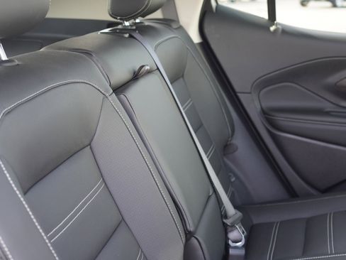 Used 2024 GMC Terrain Denali w/ Denali Premium Package image 17