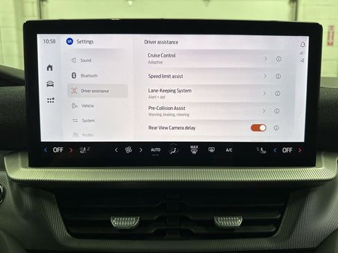 Used 2025 Ford Explorer ST-Line image 29