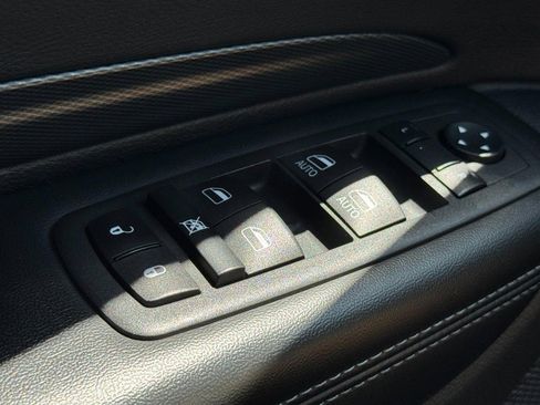 Used 2022 Dodge Durango GT image 27