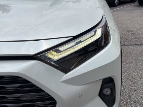 Used 2022 Toyota RAV4 Limited w/ Limited Grade Weather Package FWD image 9