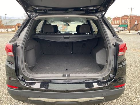 Used 2022 Chevrolet Equinox LT AWD/4WD image 19