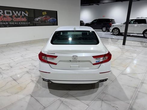 Used 2020 Honda Accord Sport image 10