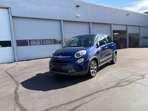 Used 2015 FIAT 500L Trekking FWD image 22