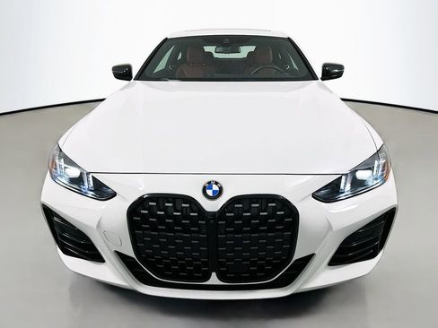 Used 2025 BMW 430i Coupe w/ M Sport Package image 2