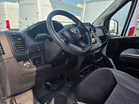 Used 2023 RAM ProMaster 3500 w/ Lane Management Group FWD image 16