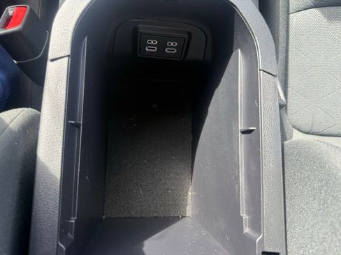 Used 2023 Toyota RAV4 XLE image 23