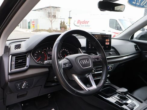 Used 2022 Audi Q5 2.0T Premium w/ Convenience Package image 20