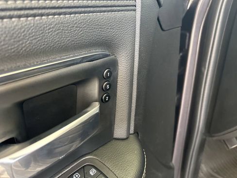 Used 2025 RAM 3500 Laramie AWD/4WD image 43