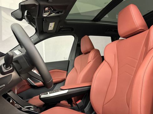 New 2026 BMW X1 xDrive28i w/ Convenience Package AWD/4WD image 14