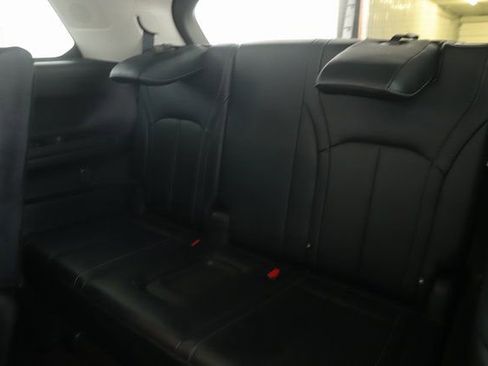 Used 2023 INFINITI QX60 Luxe image 30