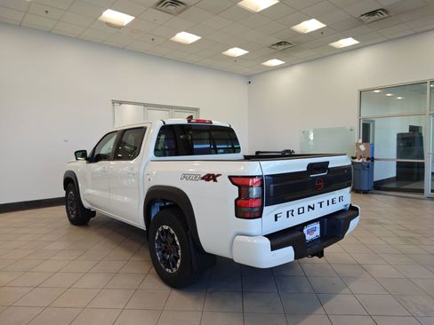 New 2026 Nissan Frontier PRO-4X w/ Pro-4x Convenience Package AWD/4WD image 5