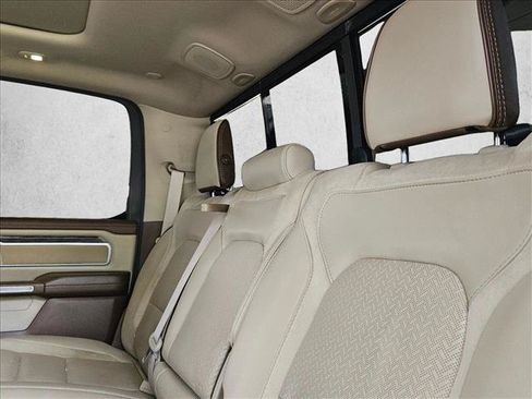 Used 2020 RAM 1500 Laramie AWD/4WD image 22