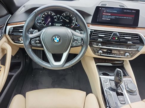 Used 2019 BMW 530i 530i w/ Luxury Package image 12