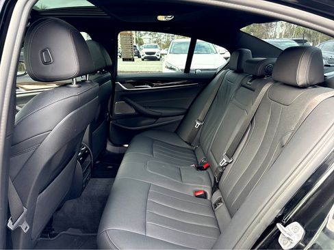 Used 2021 BMW 530i 530i w/ Premium Package image 23