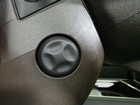 Used 2021 GMC Yukon Denali w/ Denali Ultimate Package image 19