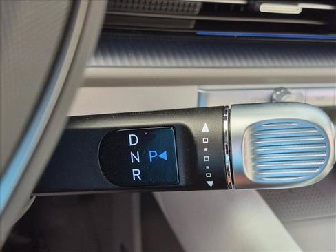 Used 2023 Hyundai Ioniq 6 SEL RWD image 12