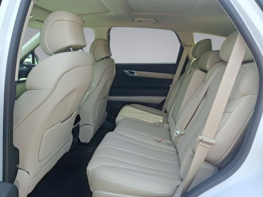 Used 2024 Genesis GV80 3.5T AWD/4WD image 20