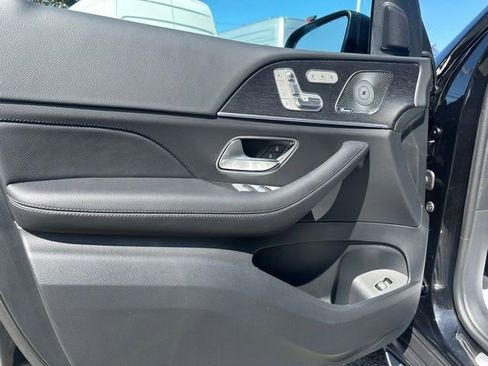 New 2026 Mercedes-Benz GLS 450 4MATIC image 11
