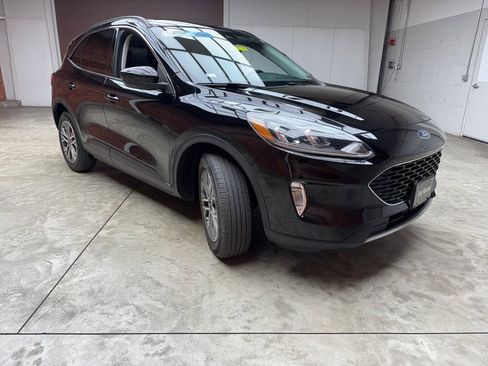 Used 2022 Ford Escape SEL w/ Technology Package image 7