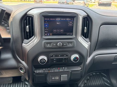 Used 2023 GMC Sierra 1500 Pro AWD/4WD image 21
