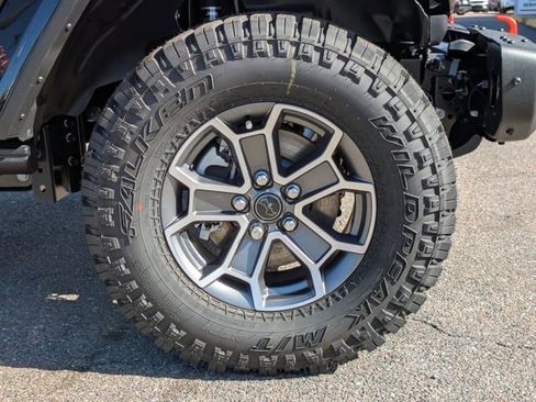 New 2026 Jeep Gladiator Mojave image 10