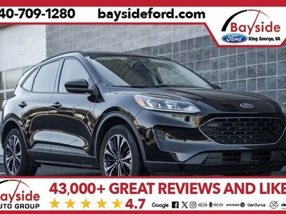 Used 2022 Ford Escape SE w/ SE Sport Appearance Package
