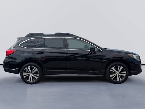 Used 2019 Subaru Outback 2.5i Limited AWD/4WD image 2